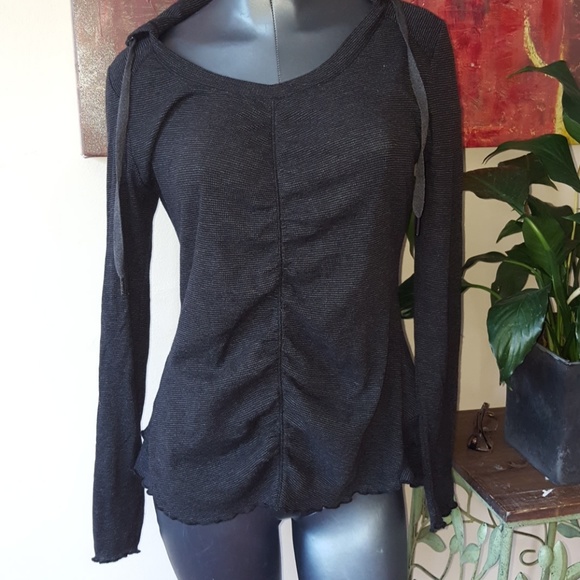 Calvin Klein Tops - CALVIN KLEIN quick dry long sleeve grey hoodie